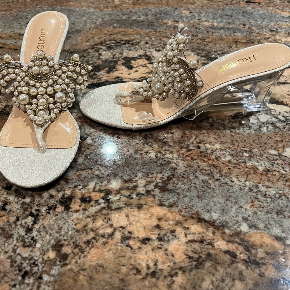J,RENEE SMALL HEELS WITH BLING
